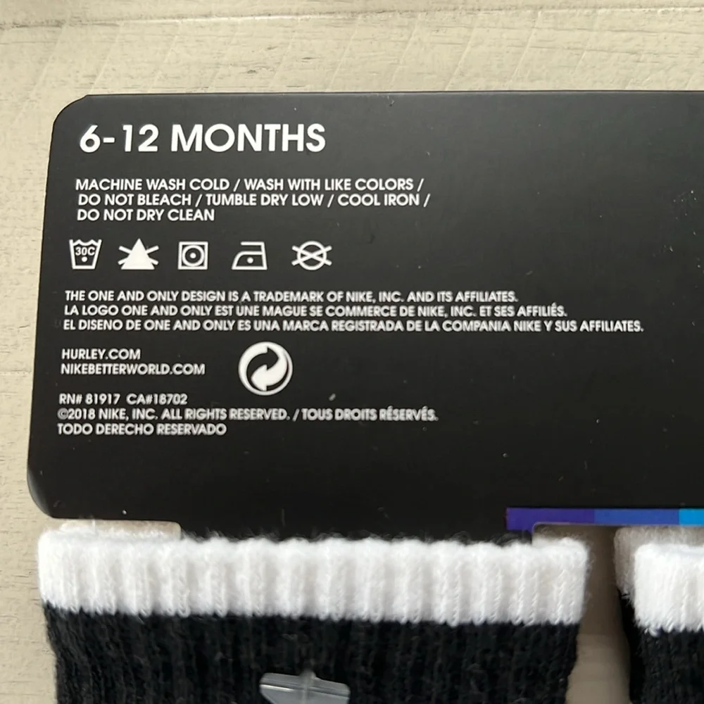 NWT 9 Pairs Hurley Grippy Socks 6-12 Months - Picture 4 of 5